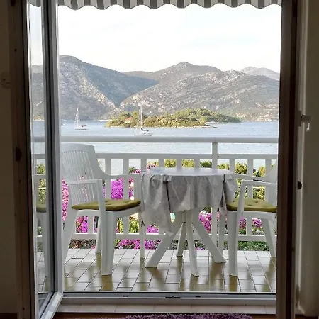 Apartment Family-friendly With Swimming Pool Kneza, Korcula - 9720 *