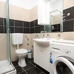 Апартаменты Family-friendly With Swimming Pool Kneza, Korcula - 9720 Рачишче