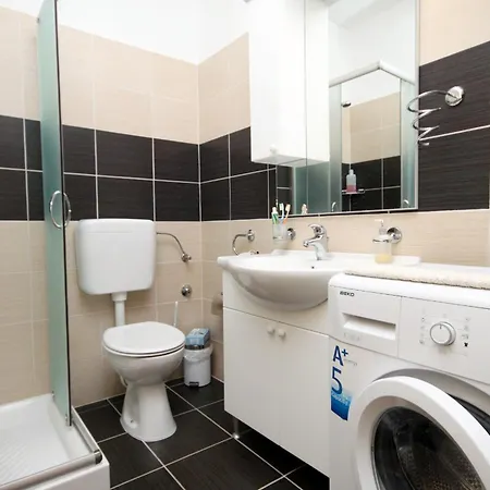 Apartamento Family-friendly With Swimming Pool Kneza, Korcula - 9720 Račišće