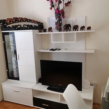 Family-friendly With Swimming Pool Kneza, Korcula - 9720 Apartamento Račišće